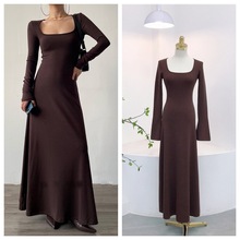 7882卡戴珊14G法式复古赫本风方领喇叭袖收腰过膝连衣裙A字裙长裙