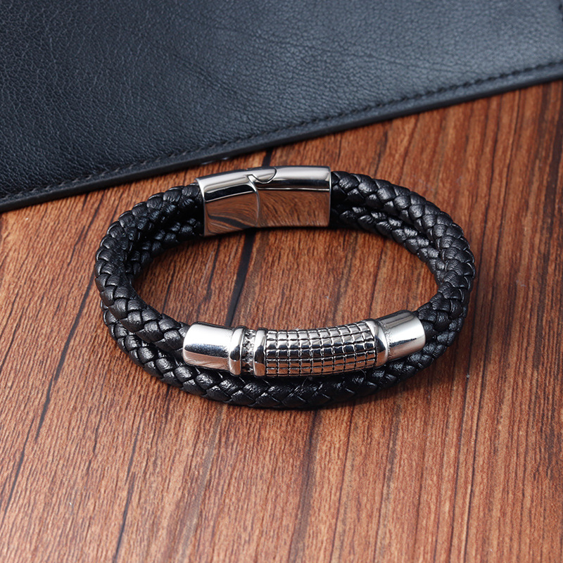 Holiday, Daily Occasion Retro Geometric Pu Leather Titanium Steel Polishing Men's Wristband Men Cord & Leather Bracelets