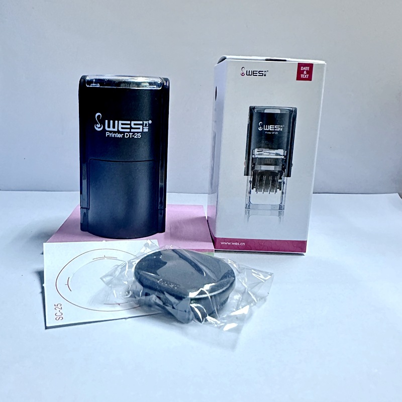 �������ڻ�īӡ�� �ɵ�����25MM�ı�����QC PASS�ϸ��¸���ǩ����