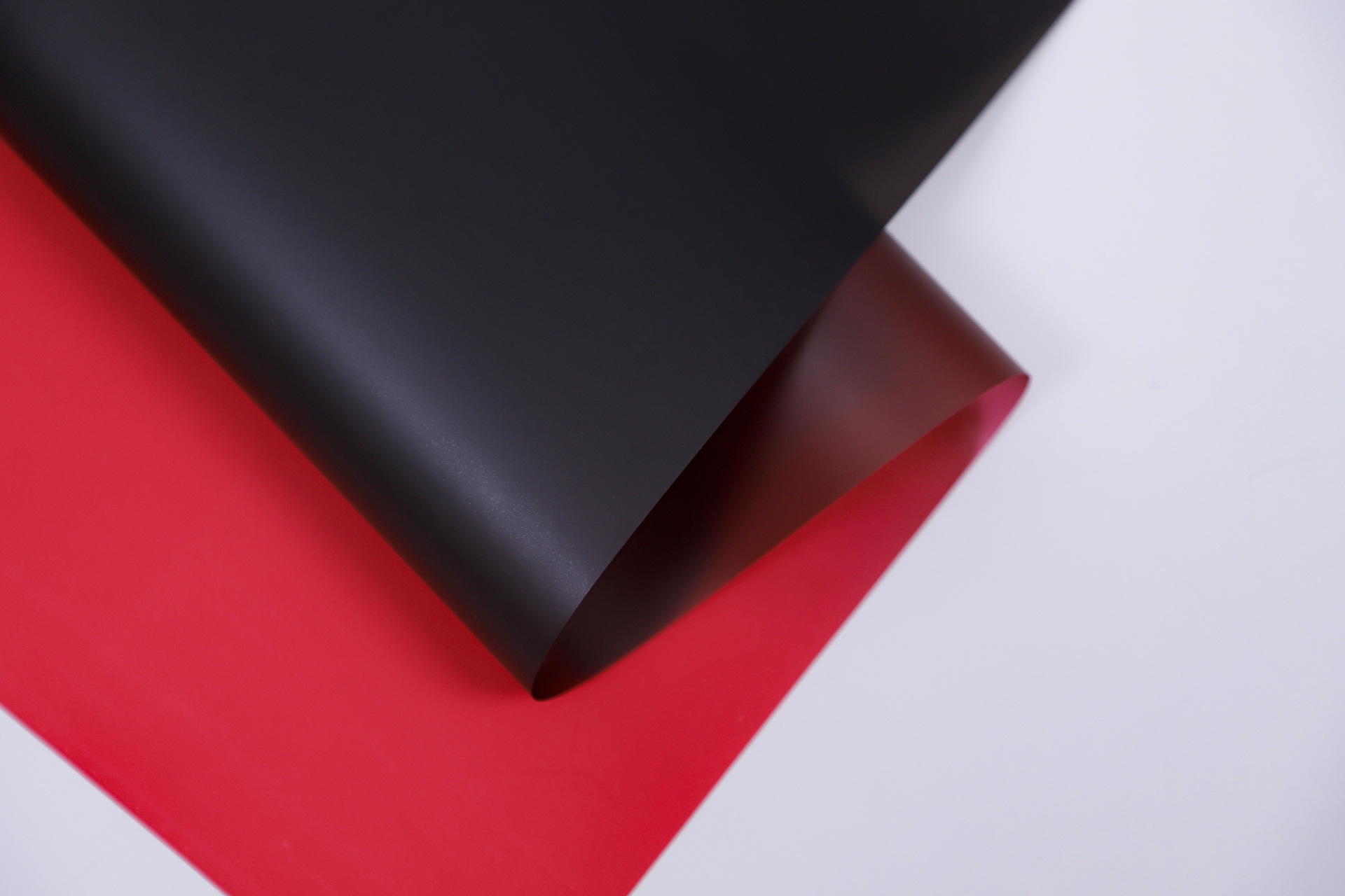 LiZhiRan Qixi nuevo caramelo color gradiente de plástico impermeable papel de embalaje de flores papel de embalaje de ramo