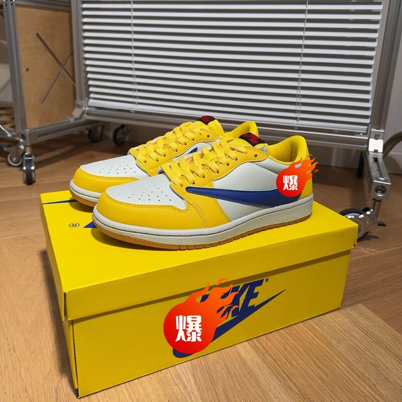 Air Aj1 Jordan 1 Low Reverse Hook Lightning Men's and Women's Shock-Absorbing Non-Slip Wear-Resistant Low-Top Sports Basketball Sneakers Air Aj1 Jordan 1 Low Reverse Hook Lightning Men's and Women's Shock-Absorbing Non-Slip Wear-Resistant Low-Top Sports Basketball Sneakers
