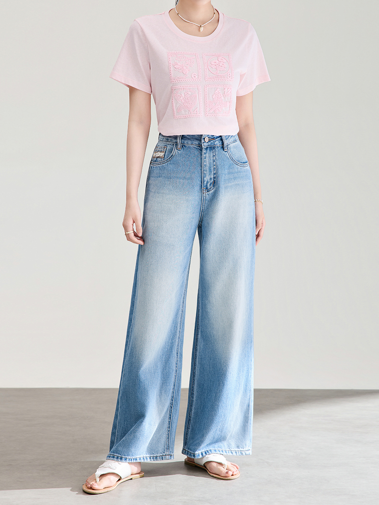 Quần jean nữ ống rộng chất liệu cotton giặt mềm, dáng rộng thùng thình phong cách denim — xanh lam
