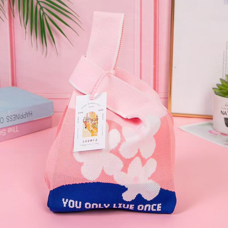 핑크 세 꽃 + 액세서리 없음