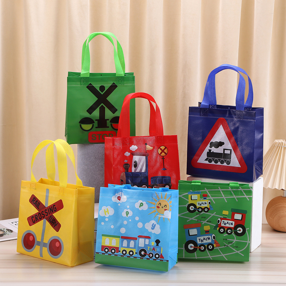 童话交通手提袋生日礼物购物袋礼品袋无纺布便携手提袋现货批发