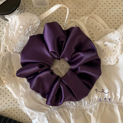 Spring Sweet and Sophisticated Color-Toned Scrunchies for Hair Styling, High-End Scrunchies, Hair Accessories, New Styles (Saç üçün rezinlər) - high-end-satin-circle-dark-purple