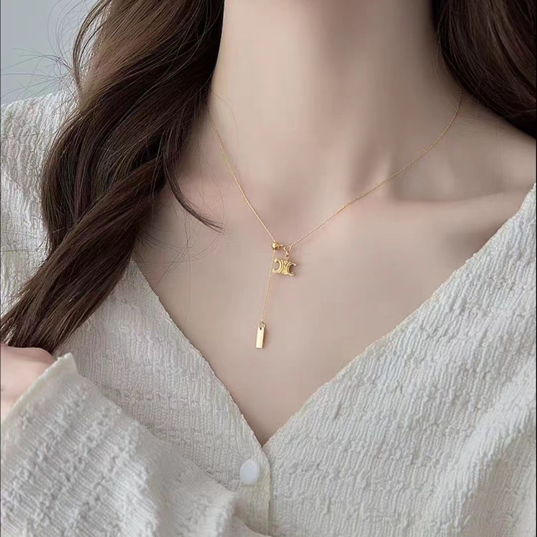 Light luxury Arc de Triomphe double c pattern drawstring pendant gold plated adjustable necklace high-grade clavicle chain female fashion