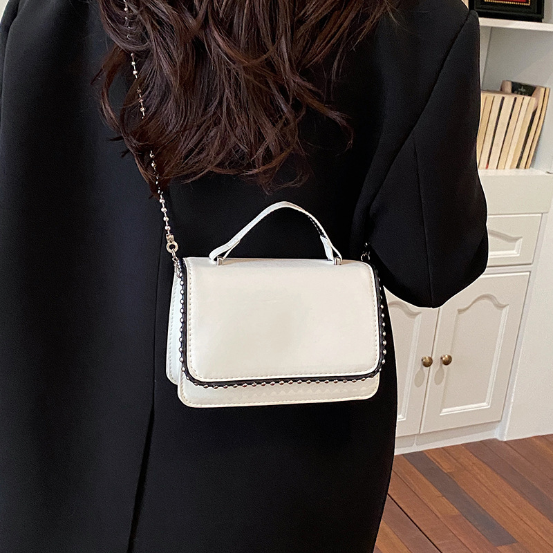Women's Bag 2026 New Niche Design Chain Small Square Bag Fashionable Versatile Casual Stylish Single Shoulder Crossbody Bag