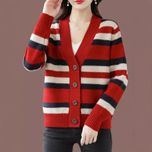 ����̿�ë������Ů�������2024�¿����l�yᘿ��_��