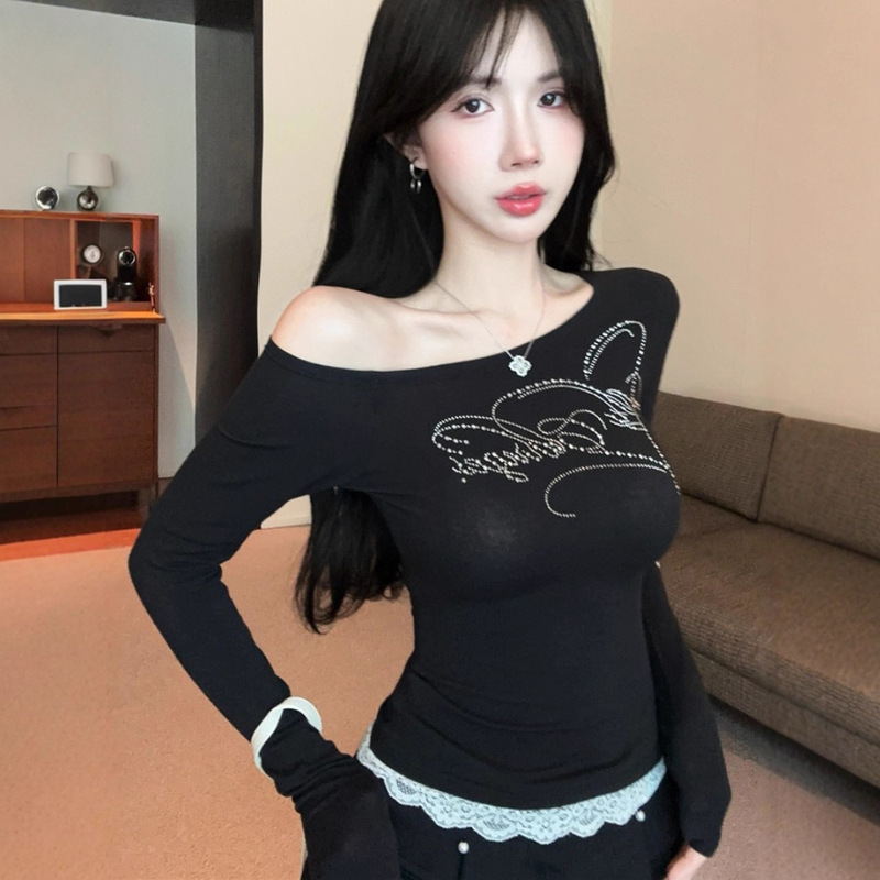 Hot Girl American Style Y2K Heavy-Duty Rhinestone Lace Patchwork Design T-Shirt for Women, Sweet and Cool, Off-Shoulder, Slim-Fit Top