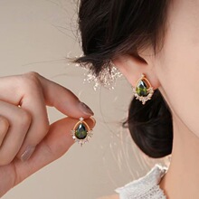 ����ˮ�ξGɫˮ�����Ů2025�¿����h�p�ݸ߼��К��|�����