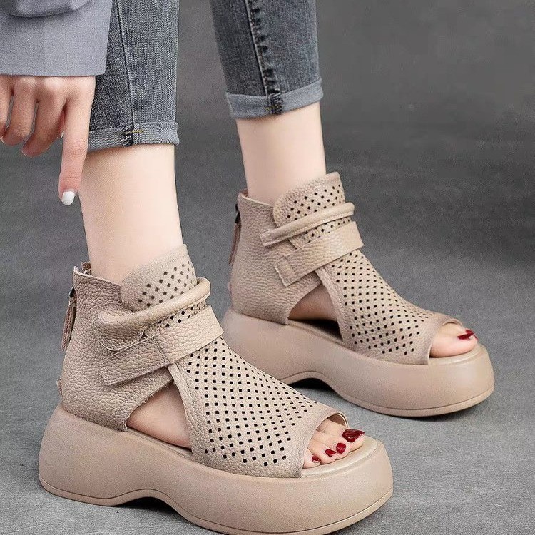 Sandalias de plataforma para mujer 2024 verano nuevo estilo exterior moda todo fósforo boca de pez botas cortas huecas sandalias romanas para mujer