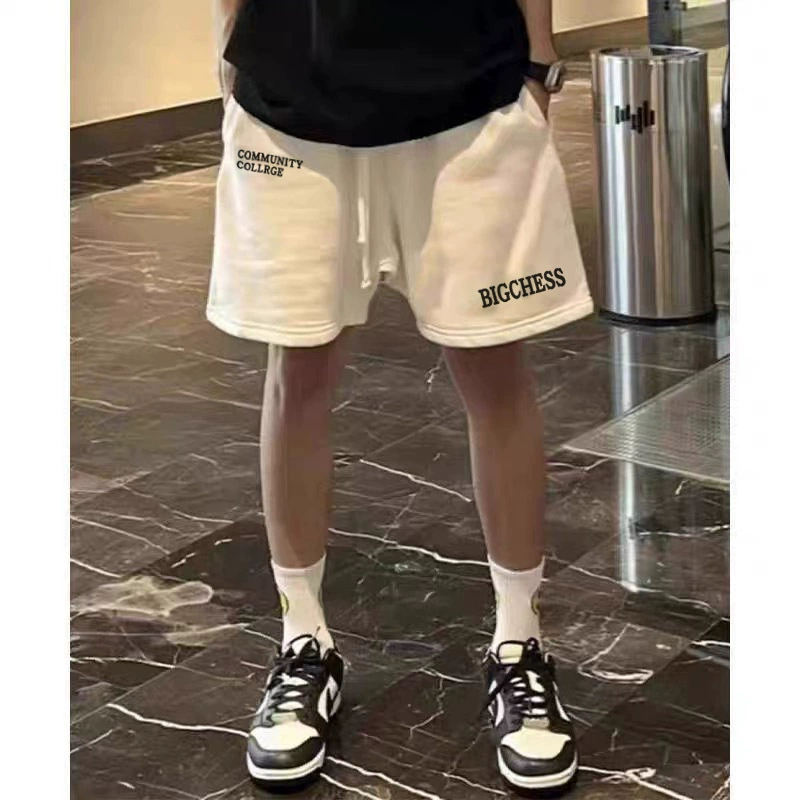 Простые повседневные мужские шорты на шнурке с буквенным принтом в американском стиле, летние модные брендовые свободные прямые шорты с пятью точками для пар.