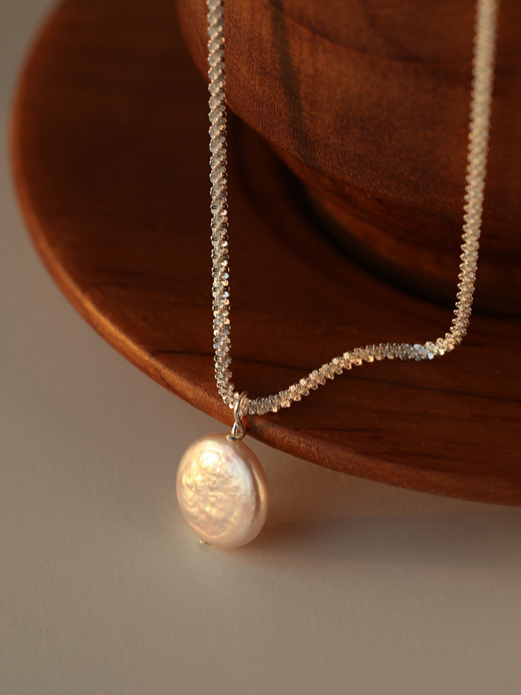 6g Weight Mother pearl shellfish Pendant Material Pendant Necklace Classification 925 sterling silver Chain Material Holiday, Daily Occasion Freshwater Pearl, Sterling Silver Material Geometric Pattern Women's Gender Polishing Design Elegant, Simple Style Style Freshwater Pearl Sterling Silver Polishing Geometric Pendant Necklace 10