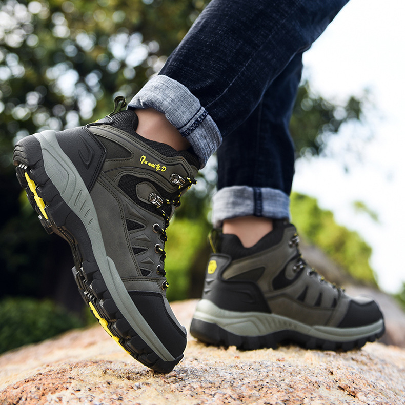 户外休闲高帮登山鞋