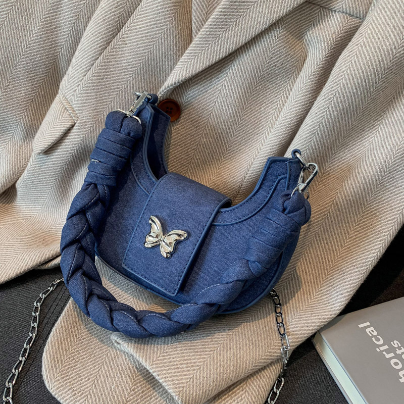 Populárna rifľová módna retiazková malá kabelka pre ženy 2023 nová tkaná kabelka cez rameno s popruhom do podpazušia, malá štvorcová kabelka v západnom štýle_voghion.com