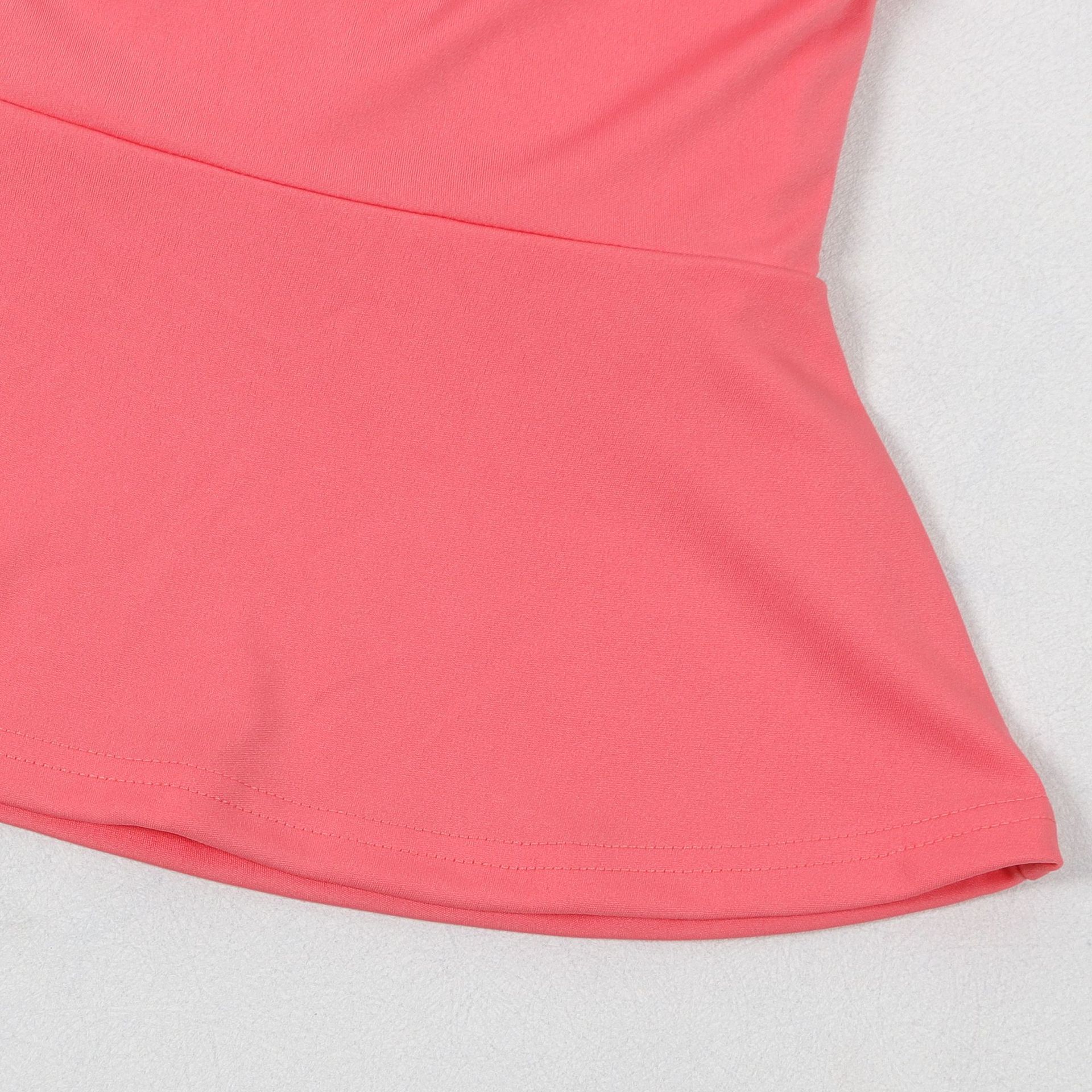 Conjunto de dos piezas de blusa y pantalón de manga larga con escote en V y cintura ajustada de color liso