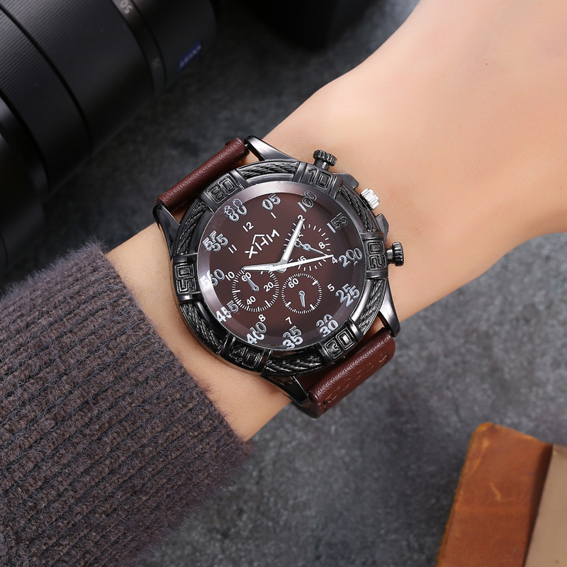 Reloj de cinturón dominante de estilo coreano para hombres creativo redondo gran dial decoración reloj de cuarzo no mecánico para hombres