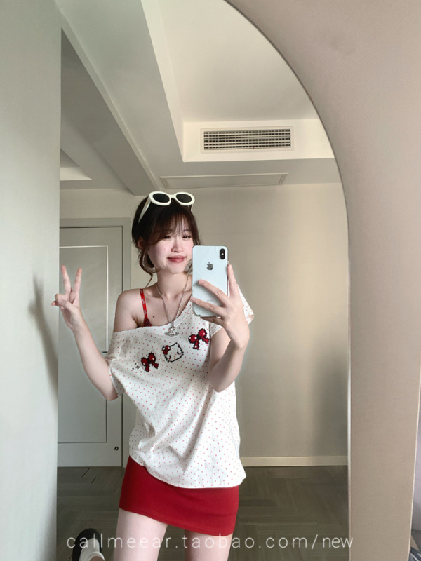 上質コットン【ミルクニャーボボ】オフショルダー水玉半袖Tシャツ レディース 夏 キティ刺繍トップス|undefined