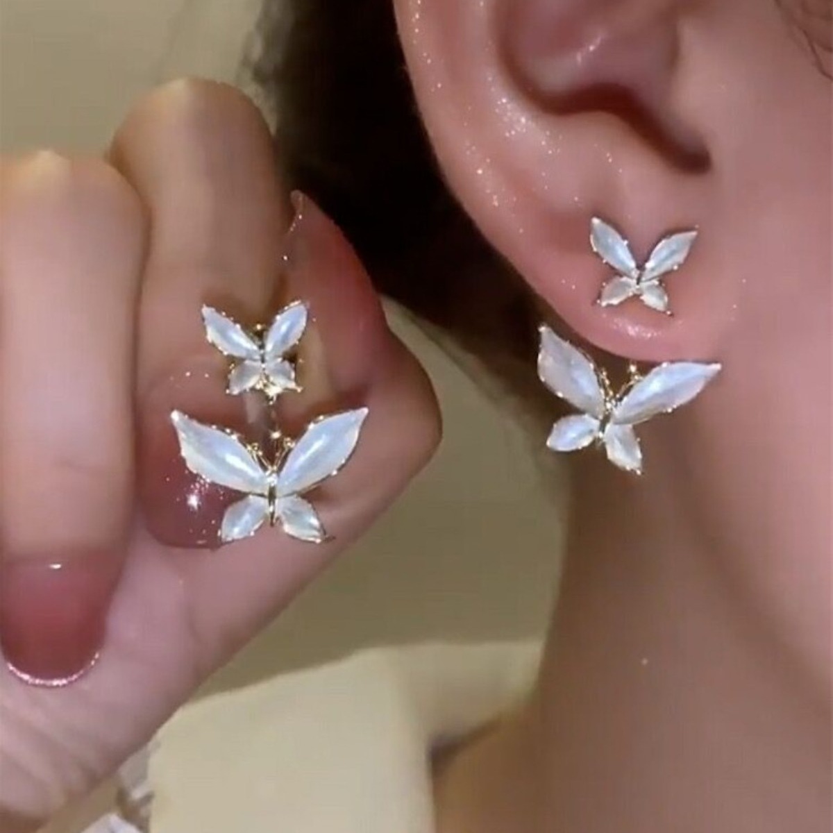 Niche Design High-End Compact Butterfly Earrings for Women, a Two-Wear Elegant Earrings, 2025 New Trend
