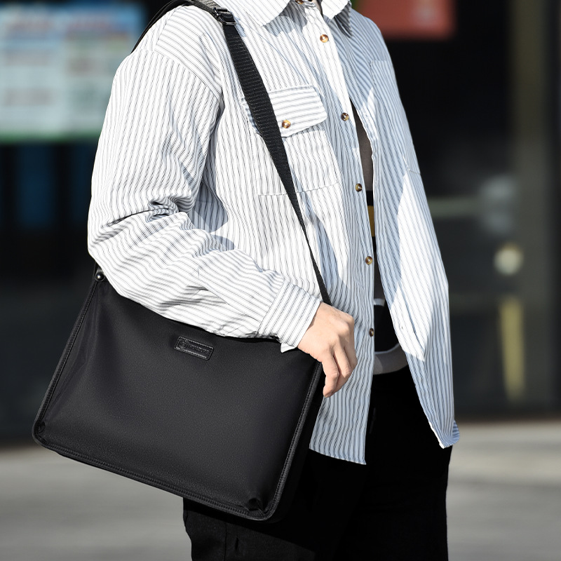 Solo bolso de hombro de los hombres nueva moda simple negocio mochila casual documento bolsa de mensajero multifuncional mochila impermeable estilo coreano