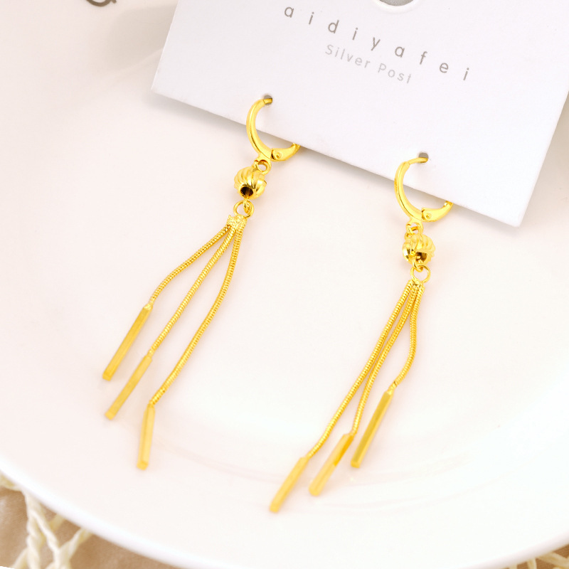 Pendientes de camelia de estilo antiguo Pendientes de verano de alta calidad para niñas con borlas Pendientes de oro de arena vietnamita que no se desvanecen durante mucho tiempo