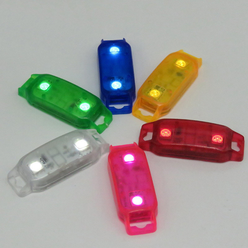 Directo de fábrica flash LED vibración emisor de luz zapato luz vibración zapato luz al aire libre deportes noche corriendo luz de advertencia de emisión de luz