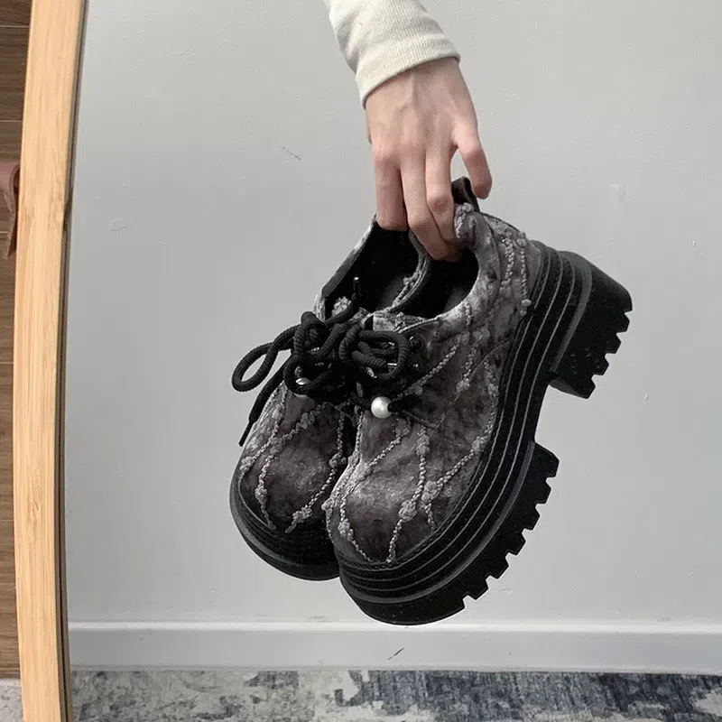 Trendy Niche Retro Height-increasing Thick-soled Small Leather Shoes Women's 2025 New Spring and Autumn British Style All-match Lefu Single Shoes