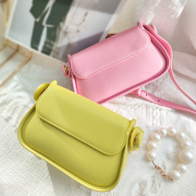 真皮女包百搭时尚斜挎包马卡龙色手提包手拎包高级质感磁扣小方包