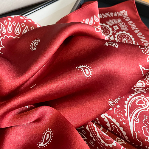 Korean fashionable cashew fashion temperament small square scarf women's silk decorative scarf versatile scarf shawl mulberry silk