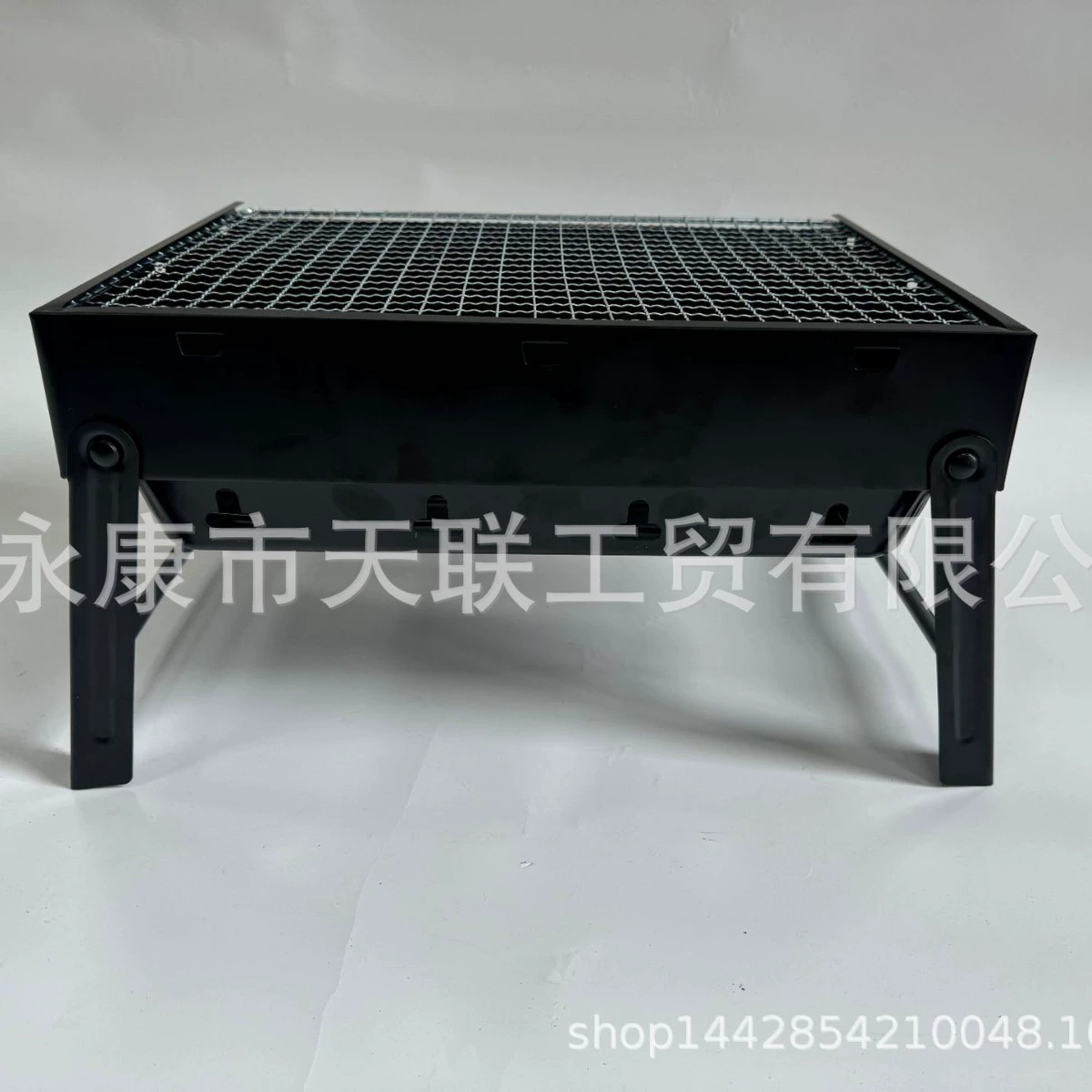 Фабрика прямых продаж небольшой черный стальной гриль для барбекю TL-353 открытый складной BBQ портативный пикник древесный уголь бизнес подарок