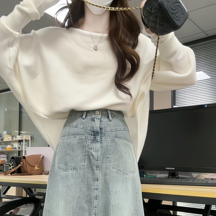 春秋一整套穿搭2025新款慵懒风不规则一字领毛衣百搭牛仔裙两件套|undefined