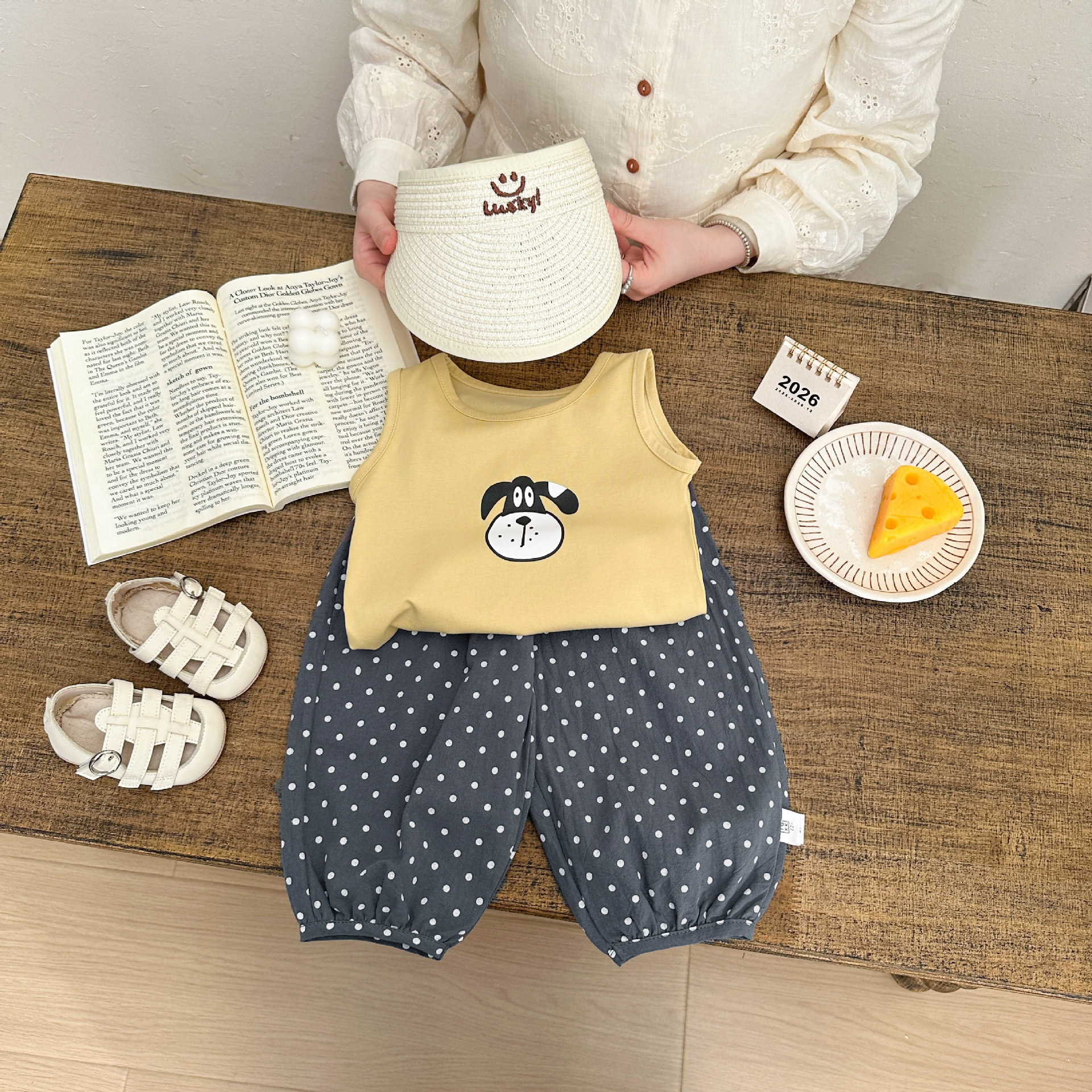 Baby chaleco delgado 2026 ropa de verano nueva ropa de bebé fresca camisa sin mangas lindos niños versátiles ropa infantil