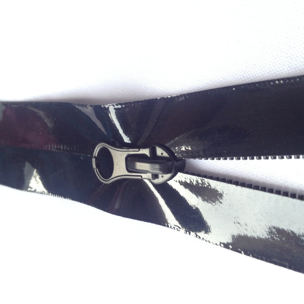 5号耐磨防水拉链。5#超亮光韩版防水拉链 8号超亮光韩版防水拉链