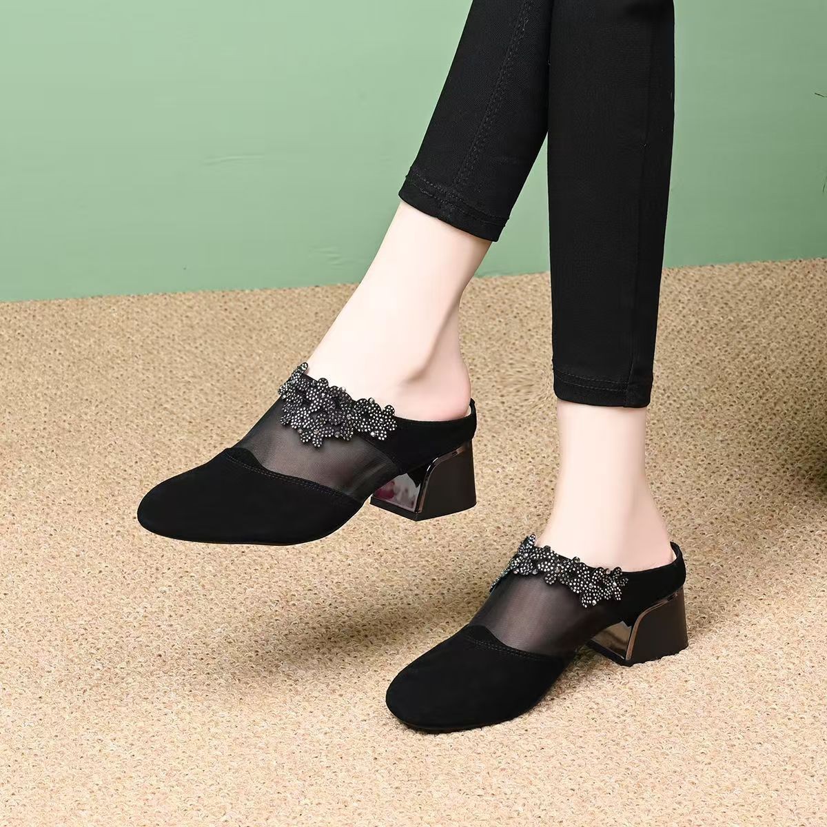 Summer mesh breathable shoes made of soft leather flat