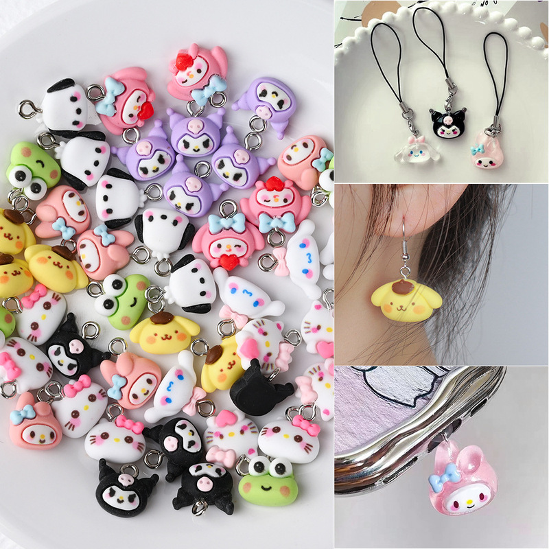 50 Creative Cartoon Three-dimensional DIY Accessories Mobile Phone Shell Keychain Hanging Hanging Earrings Handmade Decoration