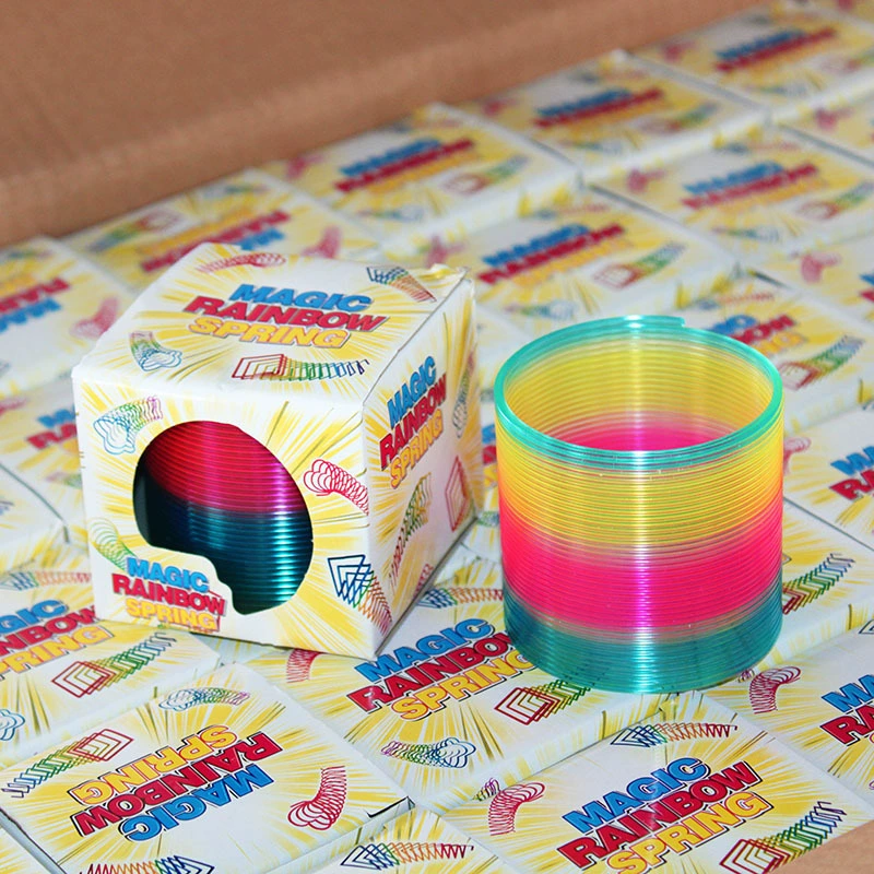 Детская игрушка Радуга кольцо квадратной коробке Радуга кольцо храм ярмарка кольцо игрушка стойло Радуга кольцо игрушка 2 юаня универмаг