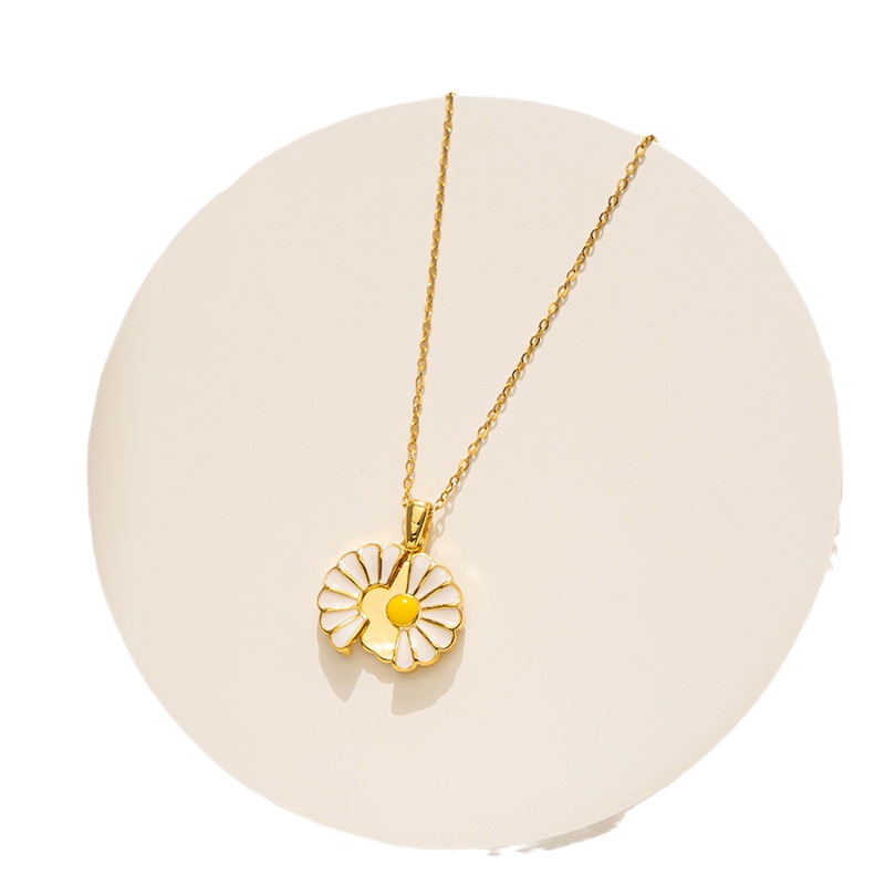 Collana con ciondolo apribile a forma di girasole in acciaio al titanio specchiato e piccola margherita_voghion.com