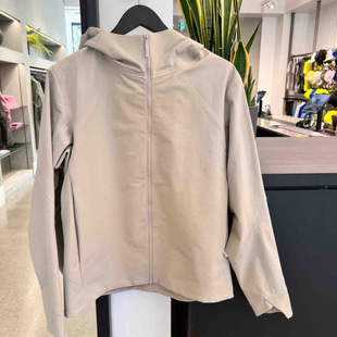 High-end V series business soft shell assault clothing sports leisure windproof waterproof rubber breathable jacket a generation of hair