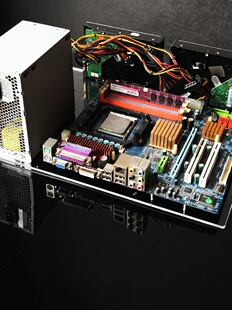 ��X�C��͸���������ΰ���X����DIY���b֧��ITX E M-ATX���͙C��