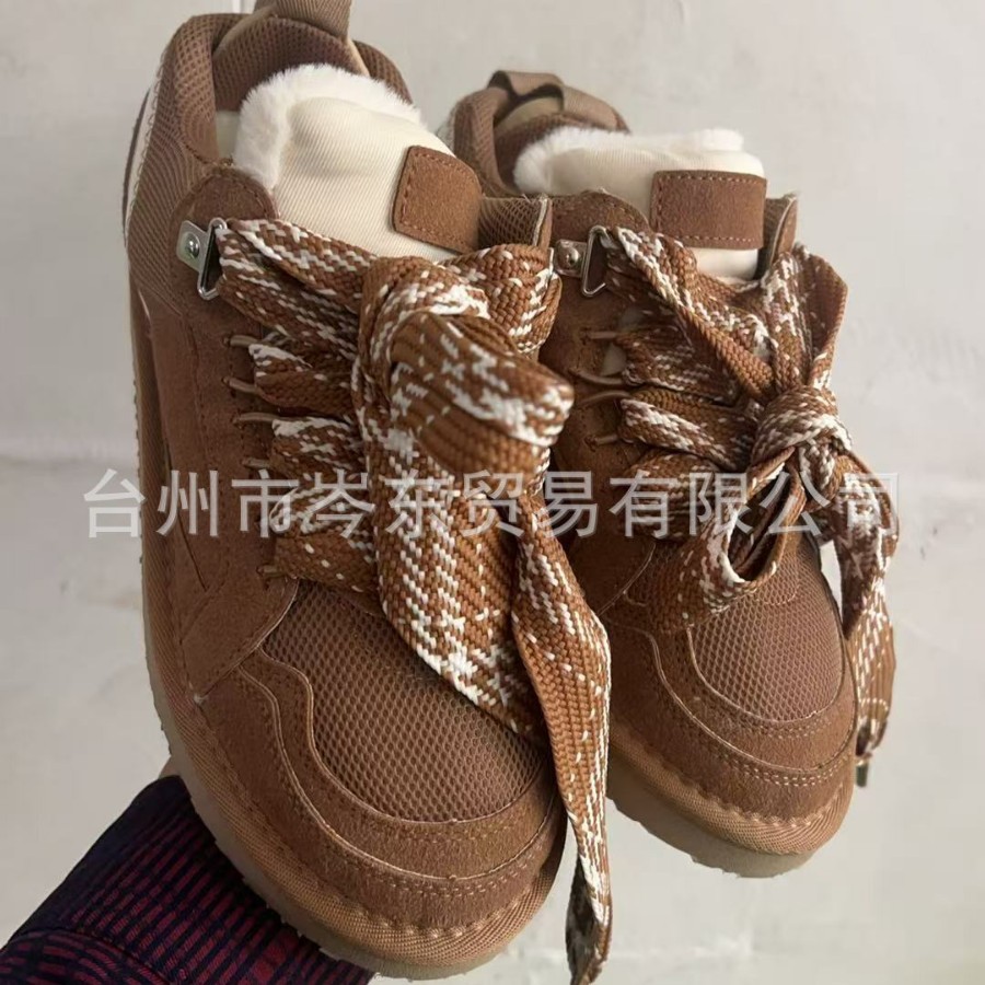 2024 nuevas botas de nieve de lana y piel gruesa en un calentamiento antideslizante zapatos de algodón de invierno para mujeres nuestro tamaño grande