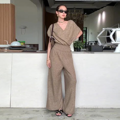 2025年新款欧美亚马逊跨境外贸女装交叉v领驼色休闲直筒裤两件套