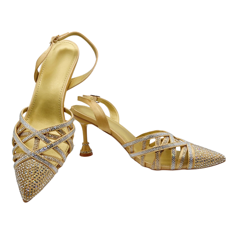 Selección estricta de zapatos de diseño italiano, nuevas sandalias de tacón alto, banquete de boda, zapatos de mujer de diamante de punta