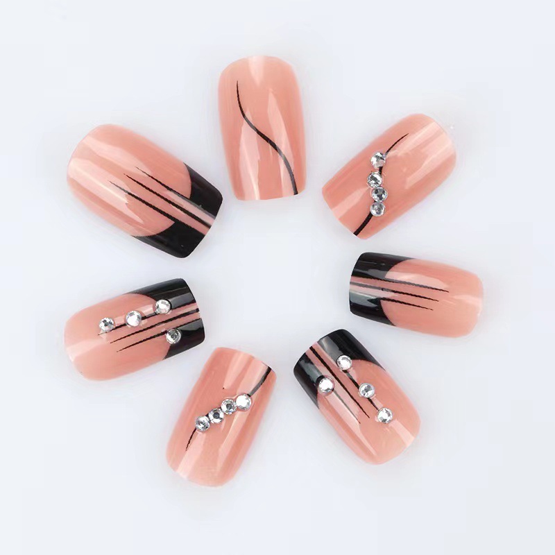 French-style nail tips 5