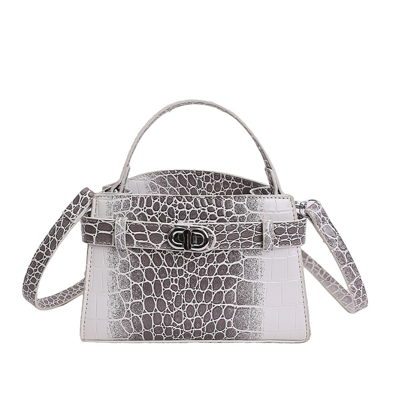 Nicho de diseño de cocodrilo portátil bolso Kylie mujer 2026 nuevo cross-border alta sensación lujosa ligera exquisita mochila