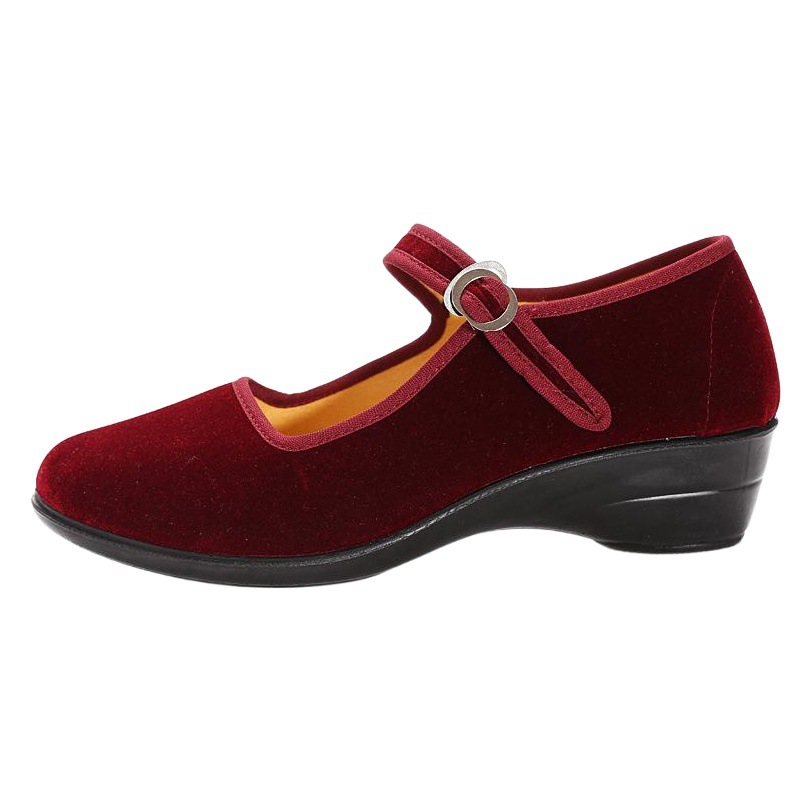 Old Beijing cloth shoes polyurethane flat heel generation soft sole non-slip work shoes hotel etiquette shoes black square dance shoes