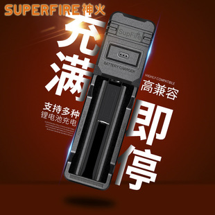 ���AC16���Ͳ18650�늳�USB�����26650��y�β۳����