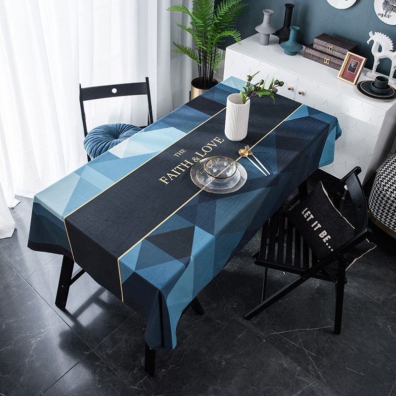Nappe de table basse/de salle à manger en velours léger luxueux de style américain, ornée de motifs géométriques imprimés numériquement._voghion.com
