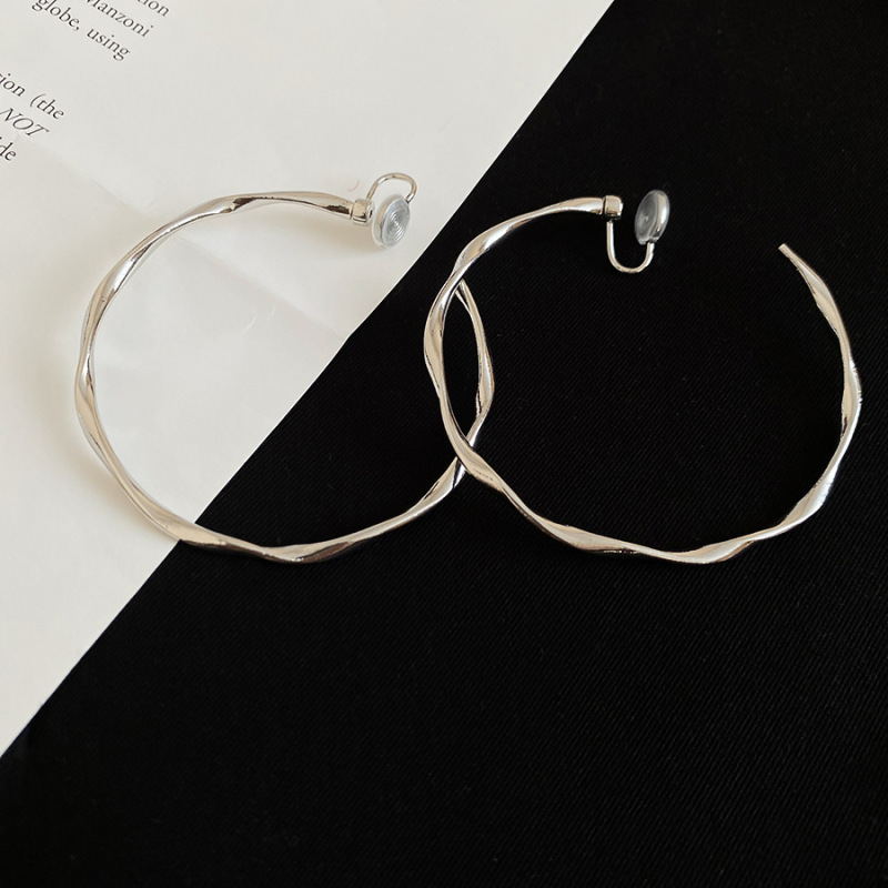 Clip de orejas - Silver 6cm