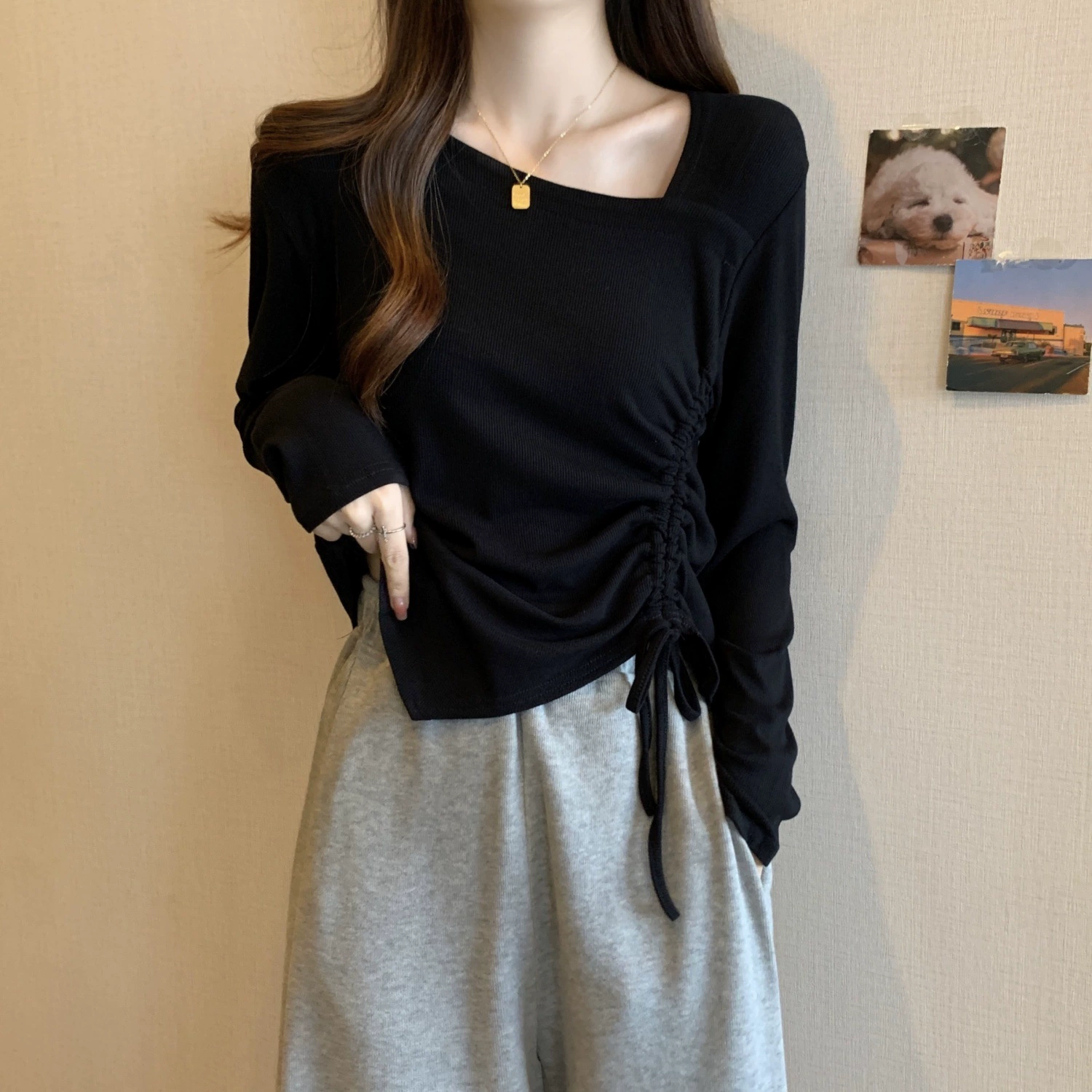 Женский плиссированный топ больших размеров в Корейском стиле с квадратным вырезом, Женская Осенняя новая облегающая футболка с длинными рукавами, закрывающая живот для полных девушек