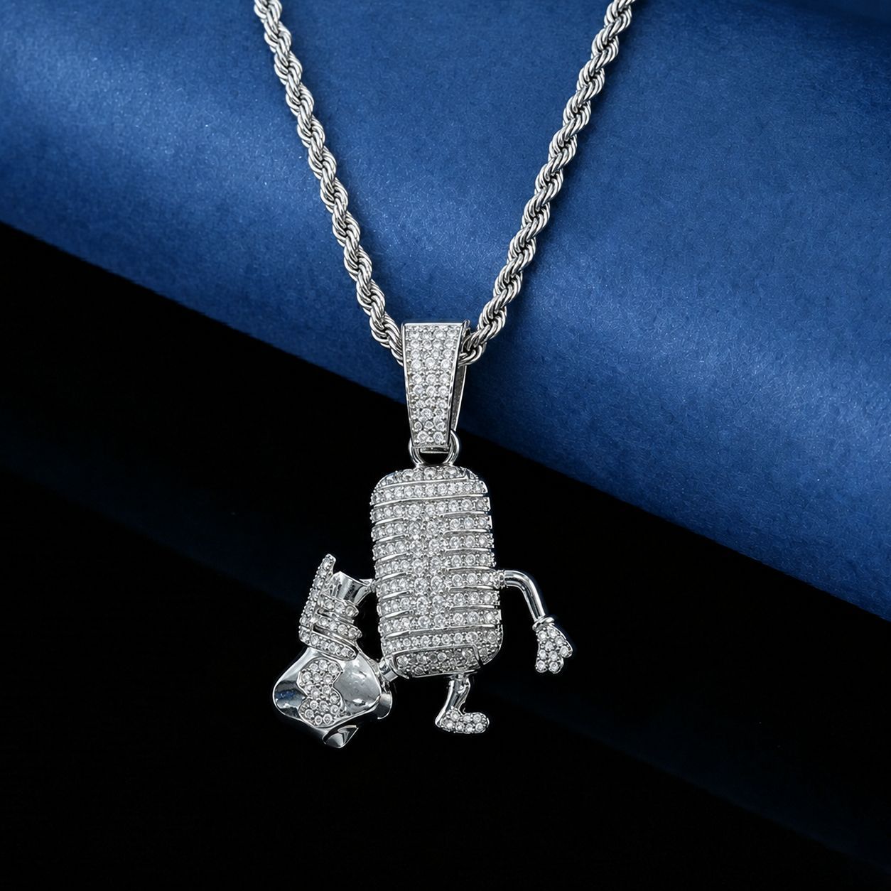 Pokémon transfronterizos llenos de diamantes super sueños pop hip hop bolsas de mano micrófono colgante joyería collar cubano hombre